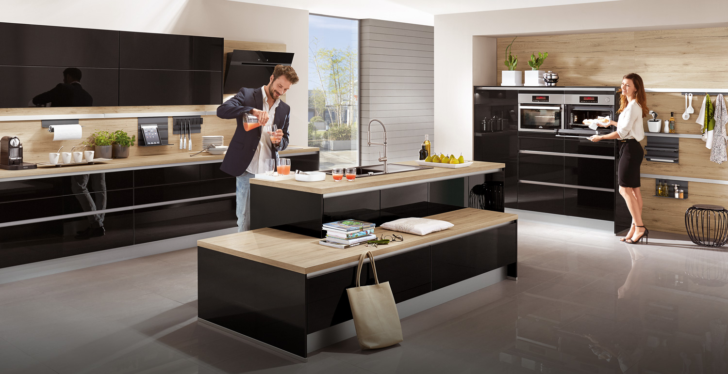 Una cucina su misura per te Infinite possibilità di personalizzazione, una cucina ergonomica e confortevole progettata sulla base delle tue esigenze